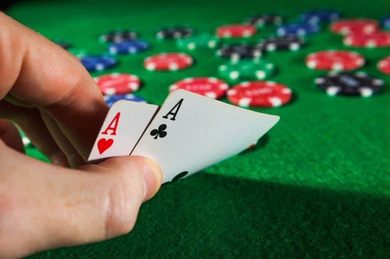 Bí kíp thành công khi chơi Poker online