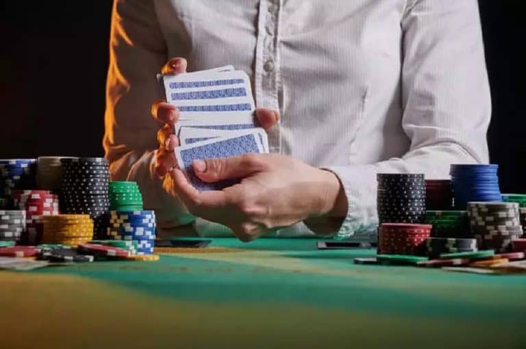 Chia sẻ những kinh nghiệm chơi Poker thắng đậm mỗi ngày