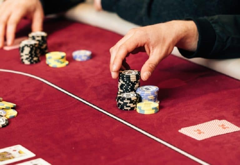 Điều gì tạo nên độ khó cho dòng game Poker đình đám?