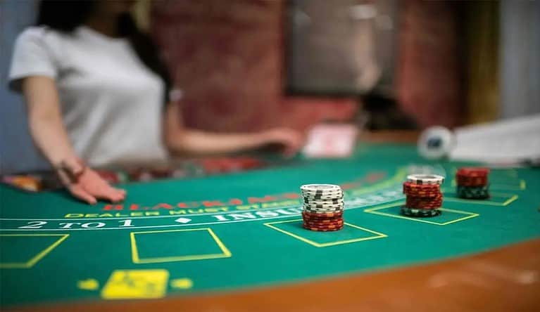 Một vài cách để giảm khả năng thua trong Blackjack cực tốt bạn nên biết tới
