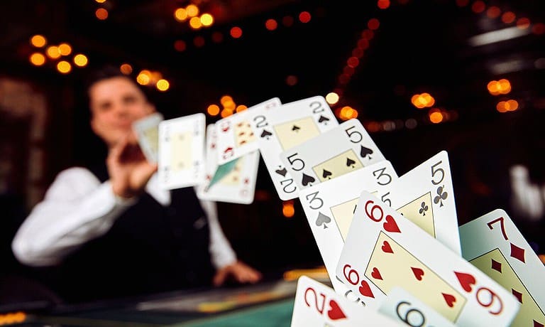 Những công thức chơi giúp bạn luôn thắng trong Poker